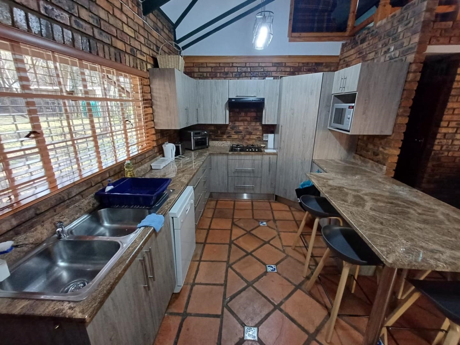 9 Bedroom Property for Sale in Willow Grange Free State